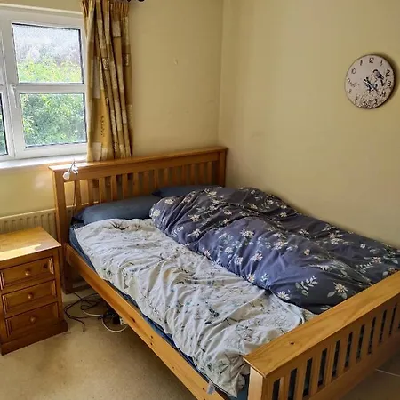 Crescent Homestay Homestay Cork