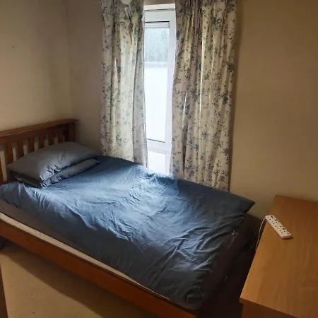 Crescent Homestay * Cork